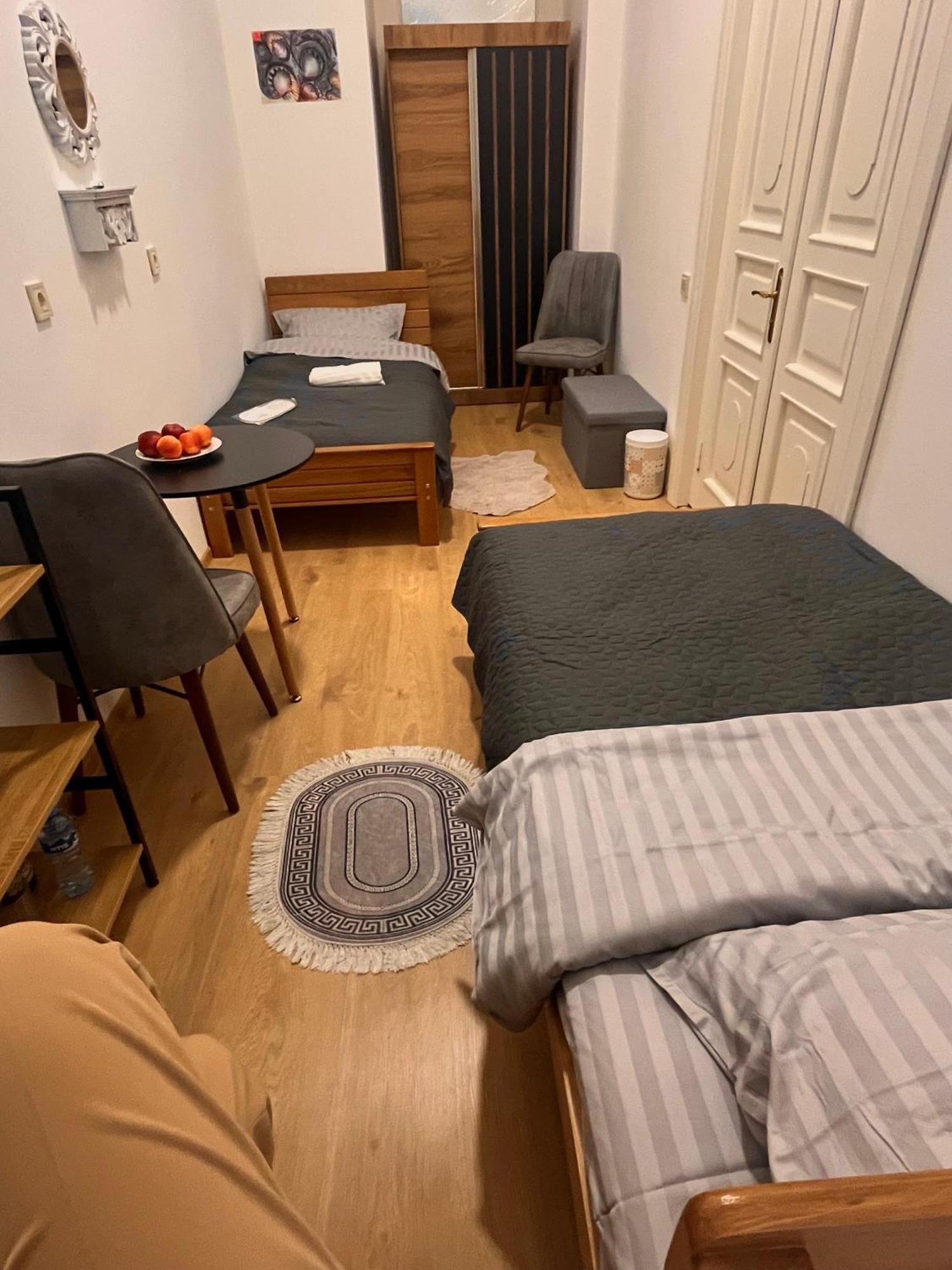 Salomes Guest Room Tbilissi Extérieur photo